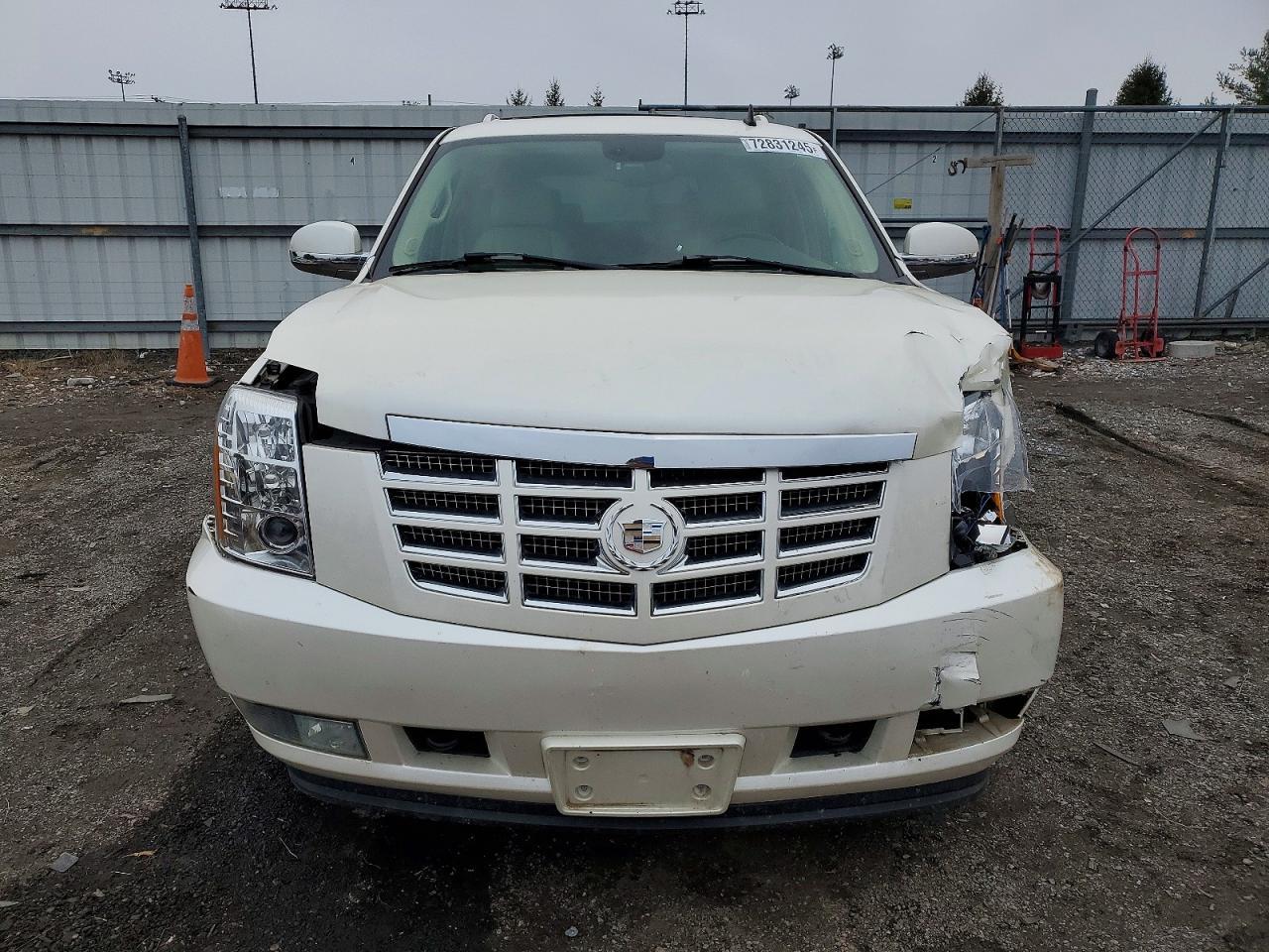 2008 CADILLAC ESCALADE