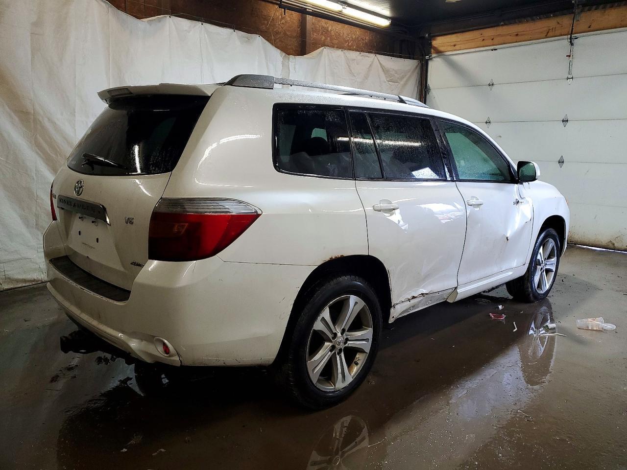 2009 TOYOTA HIGHLANDER