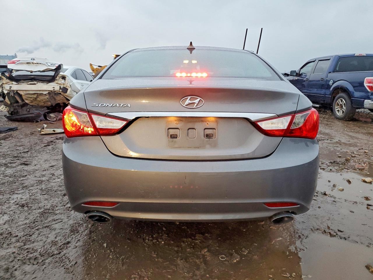2012 HYUNDAI SONATA