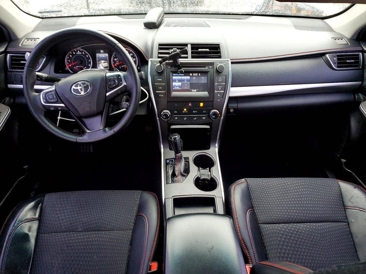 2015 TOYOTA CAMRY