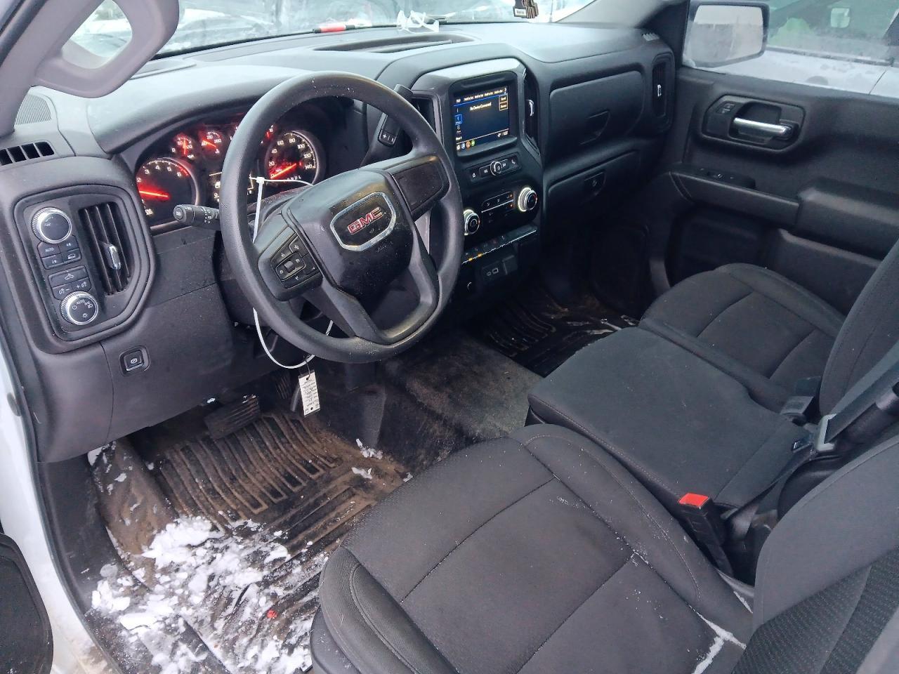 2024 GMC Sierra