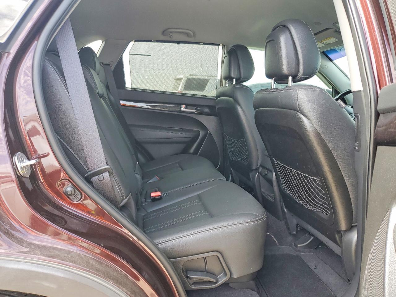 2015 KIA SORENTO