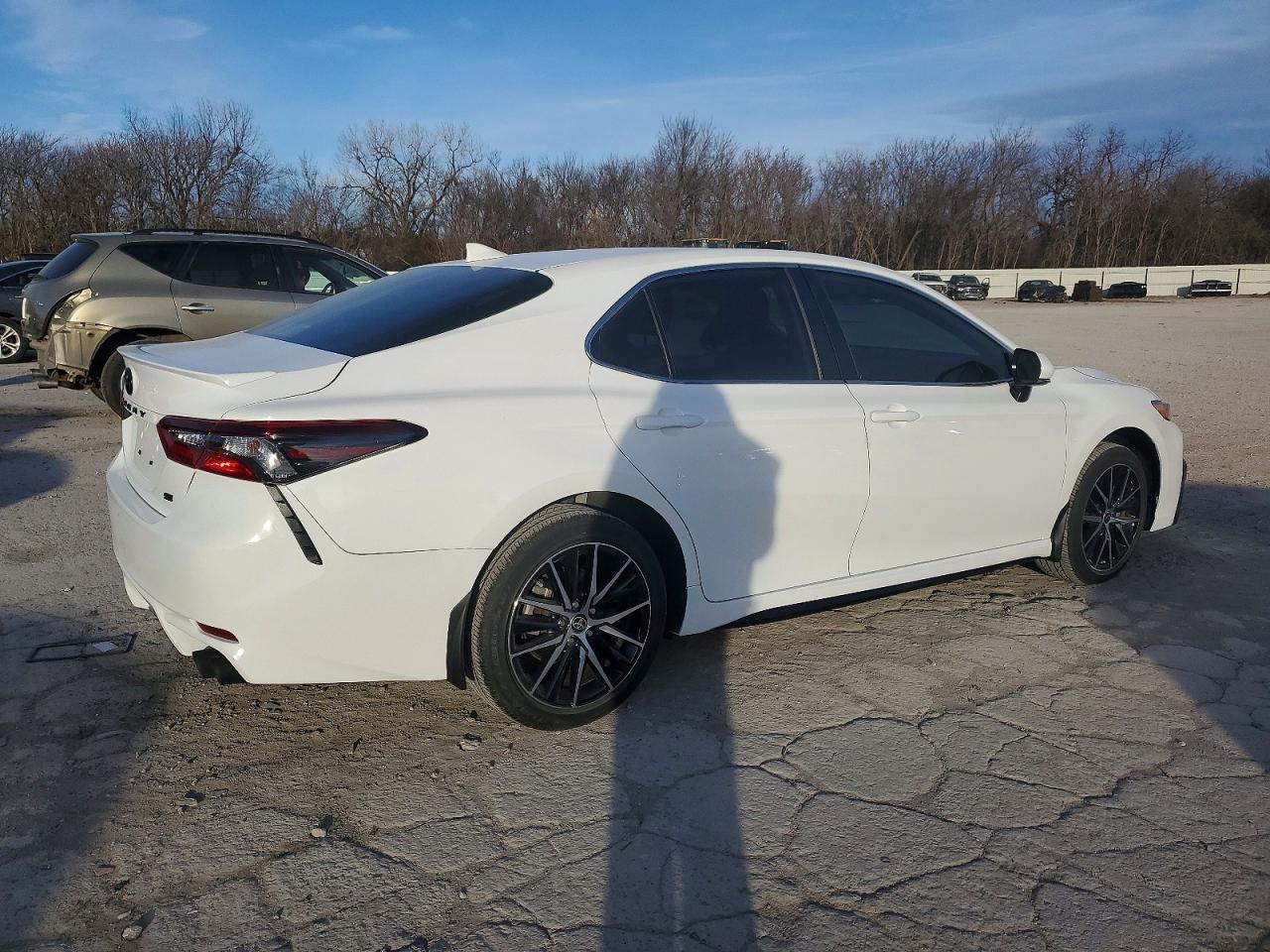 2024 TOYOTA CAMRY