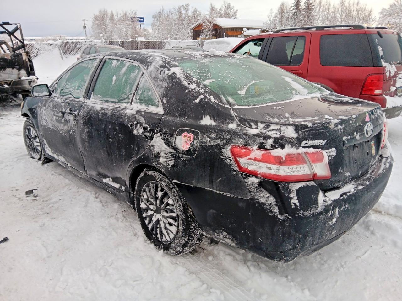 2011 TOYOTA CAMRY