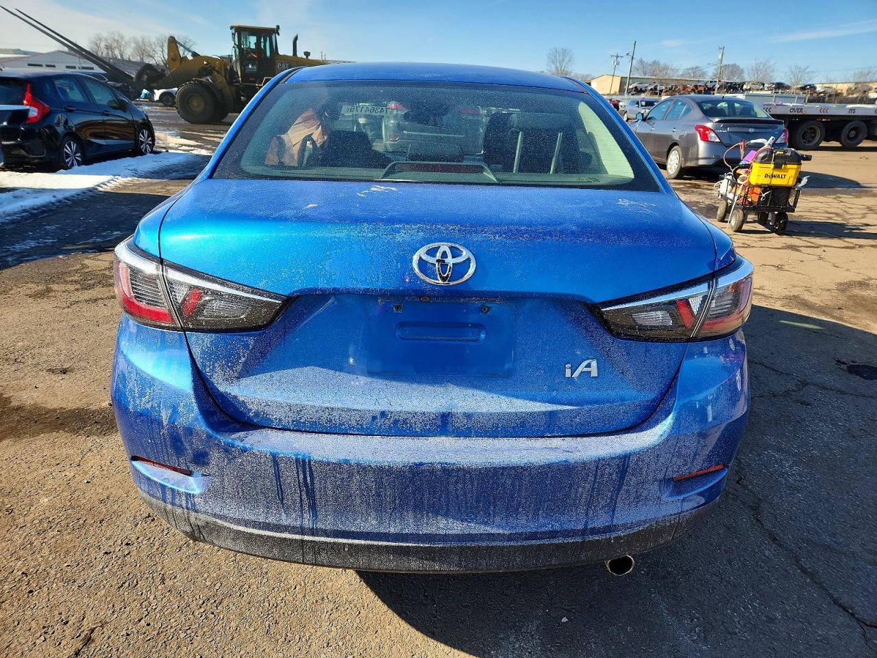 2017 TOYOTA YARIS