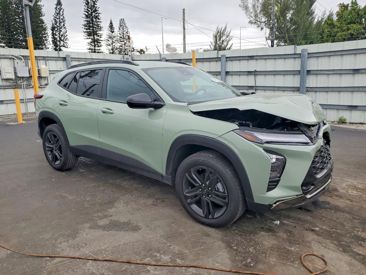 2025 CHEVROLET TRAX