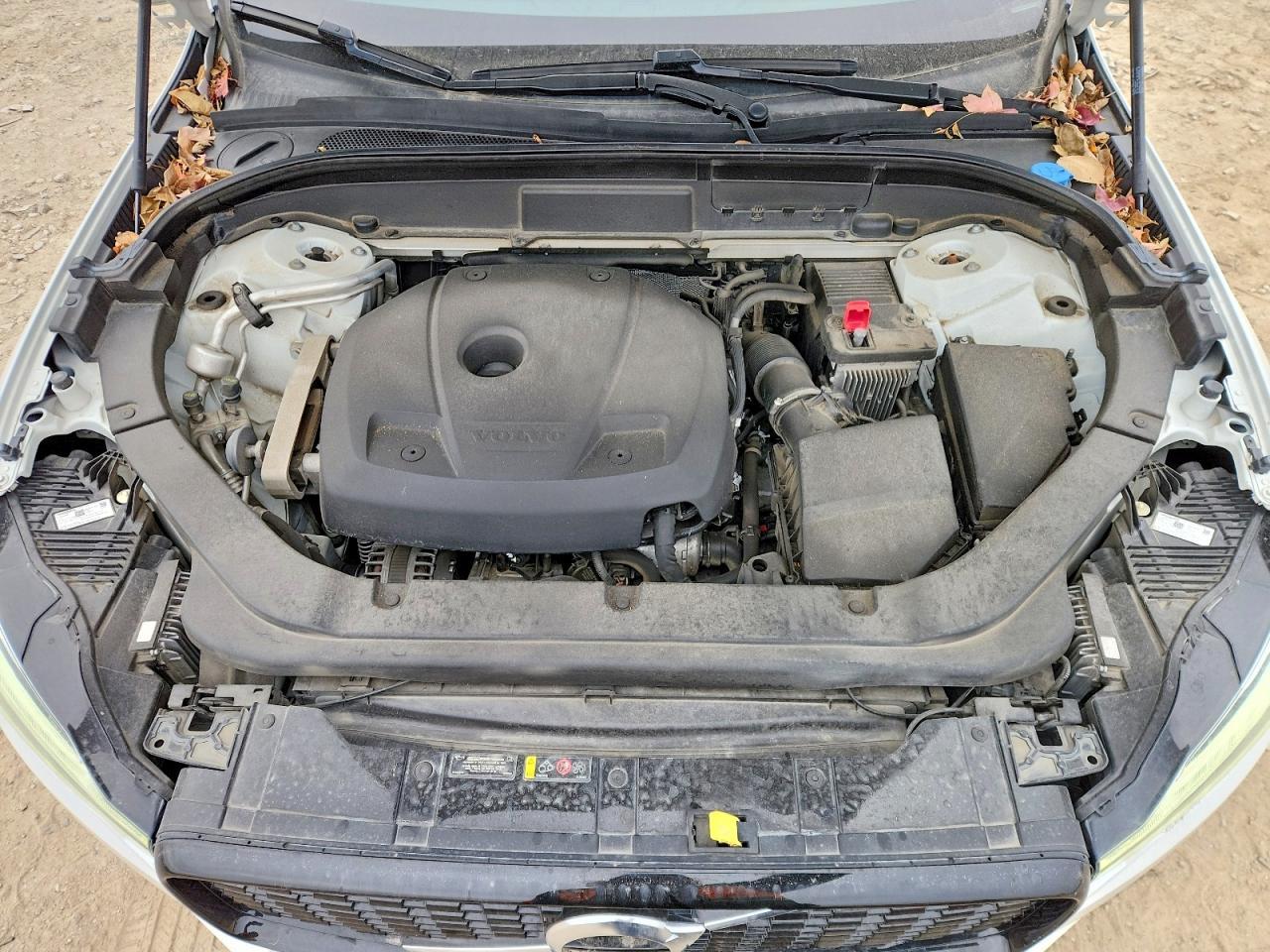 2021 VOLVO XC60