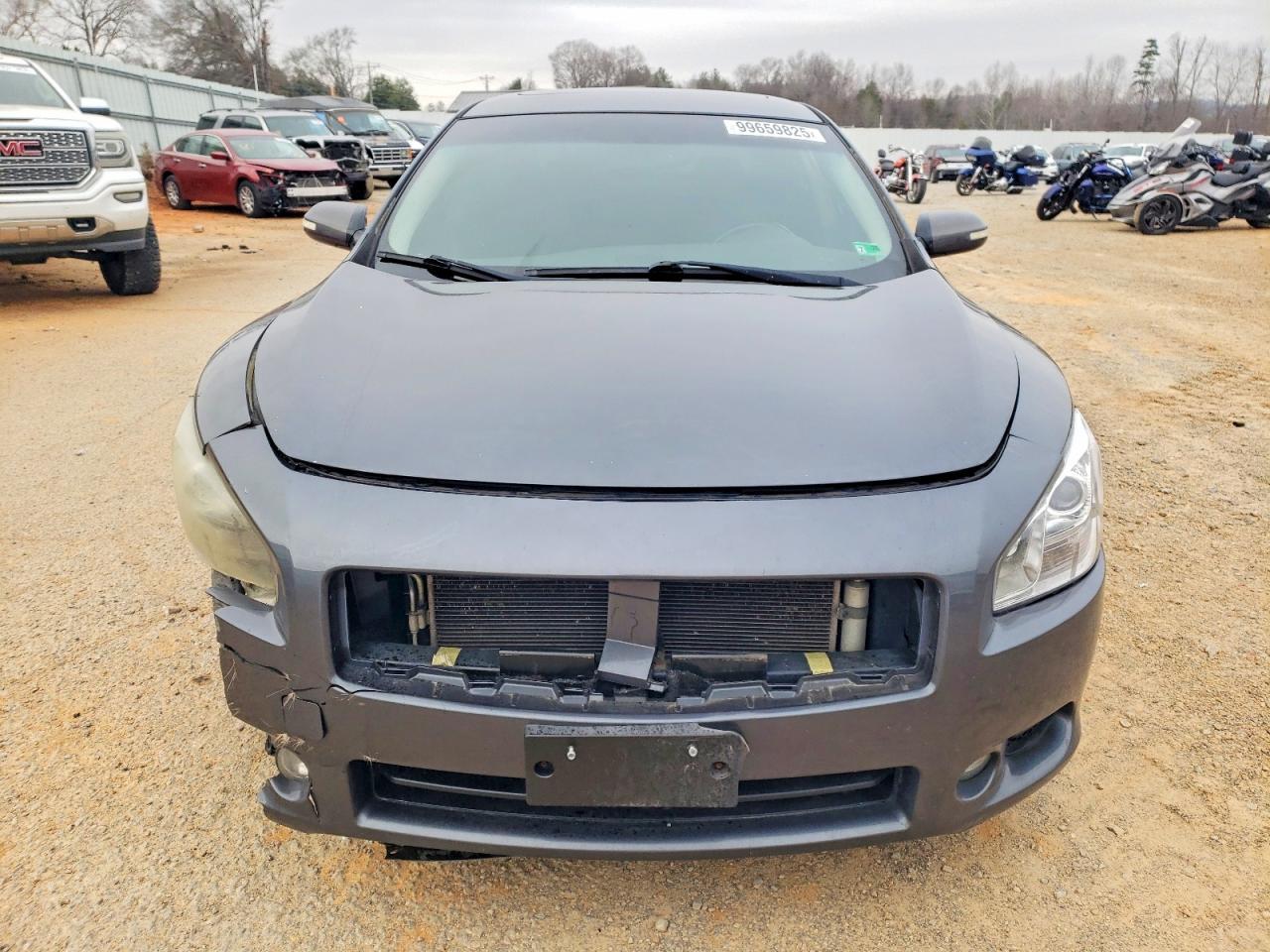 2013 NISSAN Maxima