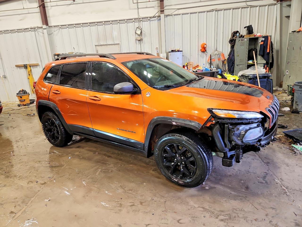 2016 JEEP CHEROKEE