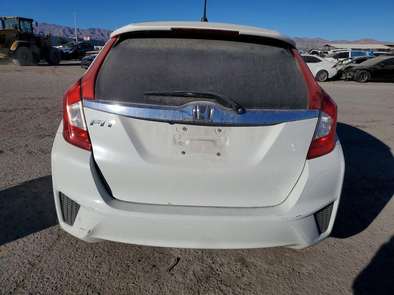 2015 HONDA FIT