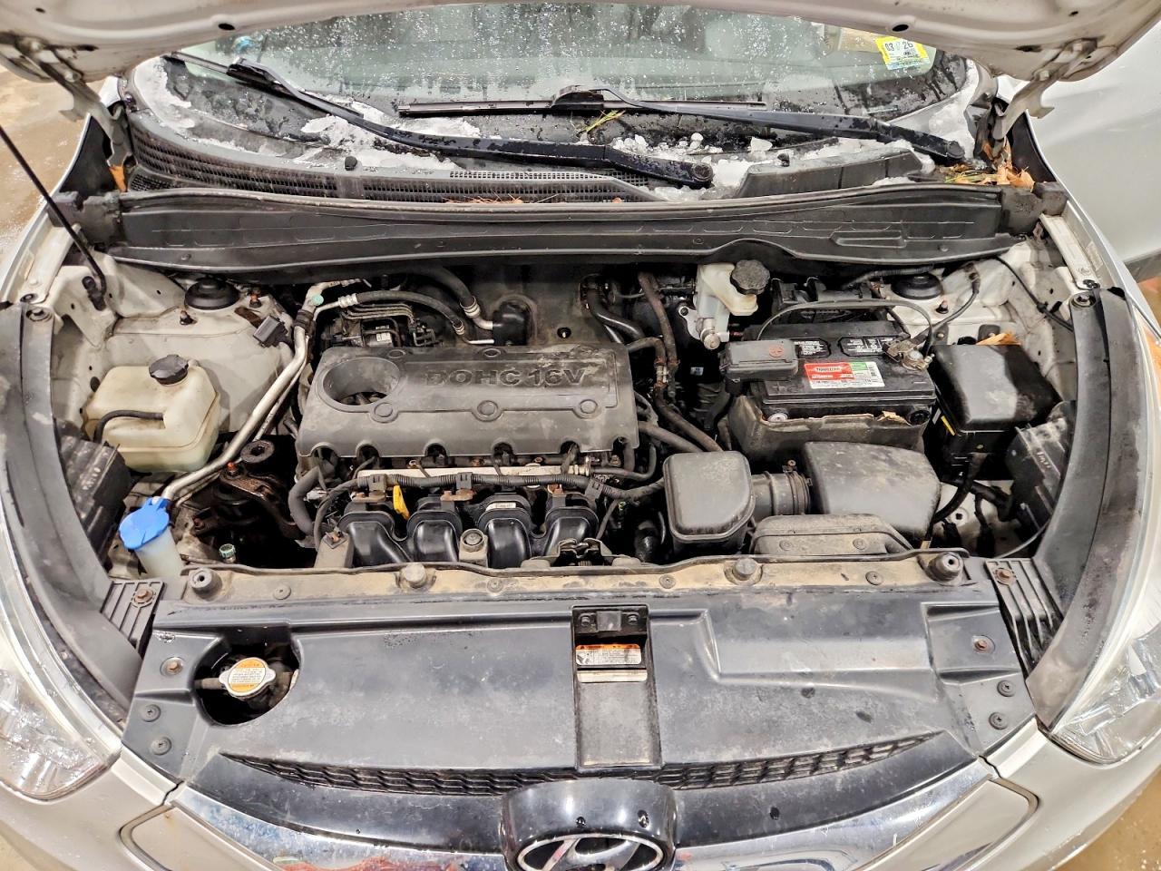2010 HYUNDAI TUCSON