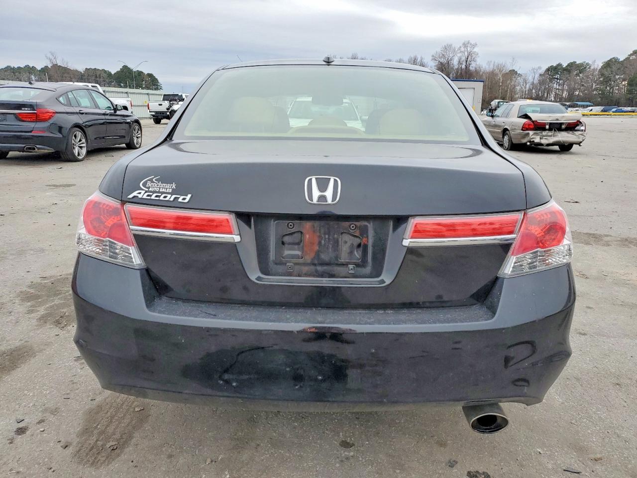 2011 HONDA ACCORD