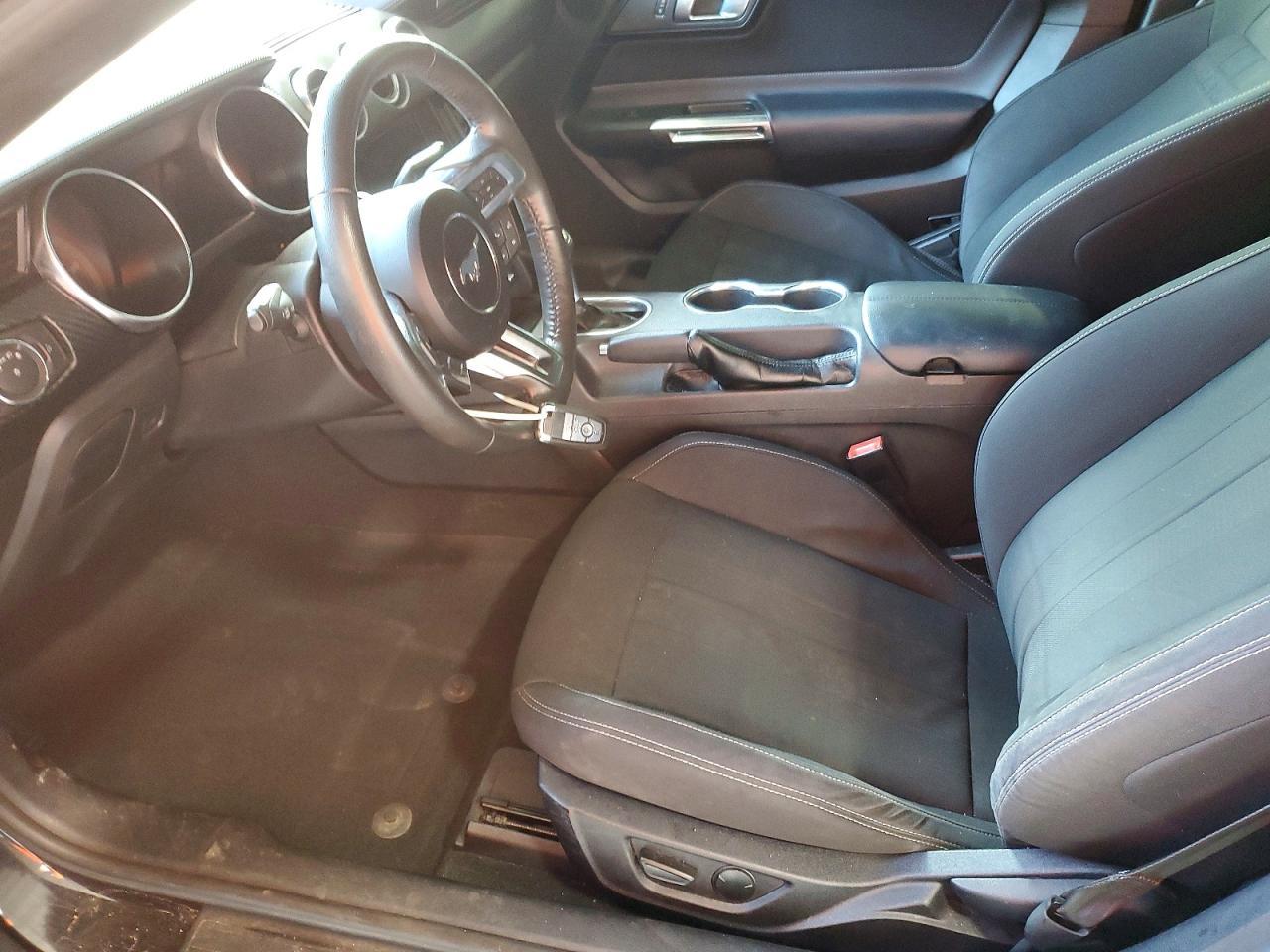 2022 FORD MUSTANG