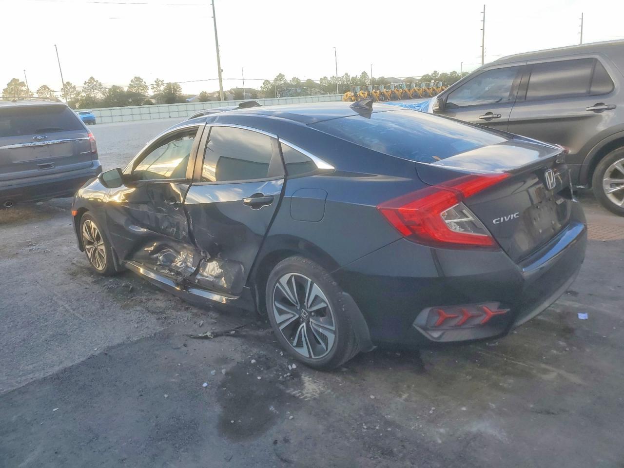 2016 HONDA CIVIC