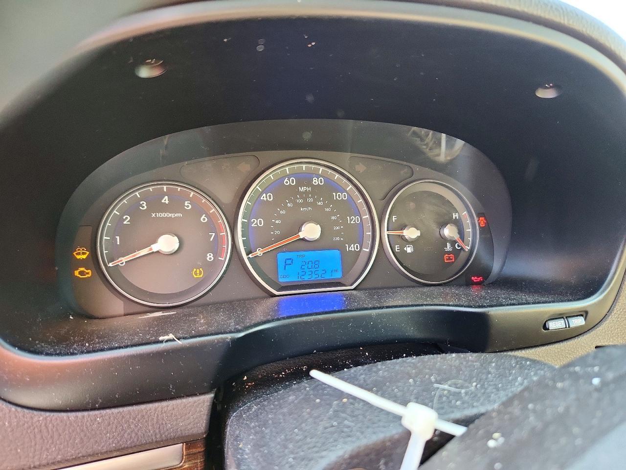 2012 HYUNDAI SANTA FE