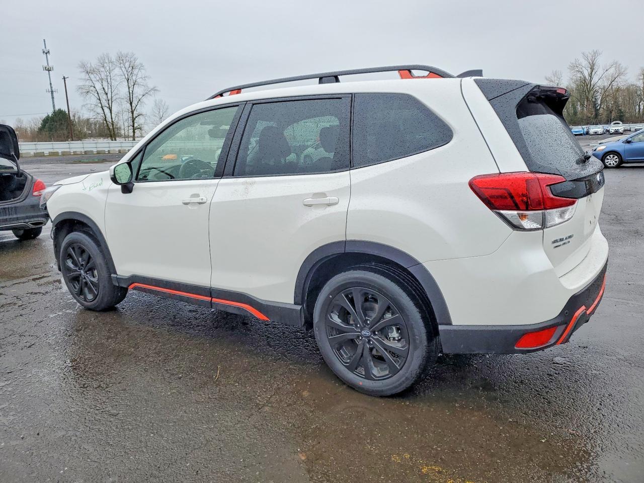 2024 SUBARU FORESTER