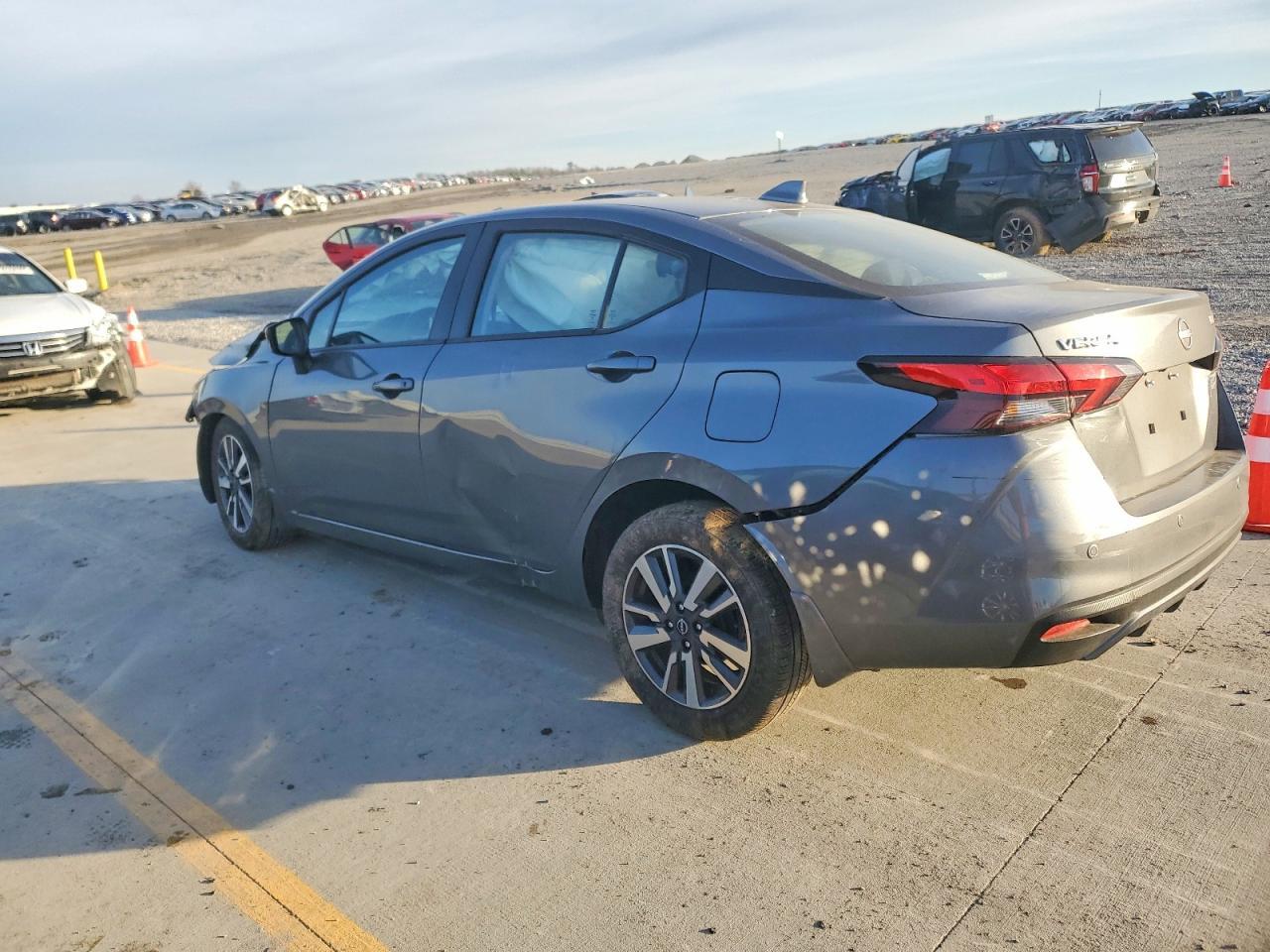 2024 NISSAN VERSA