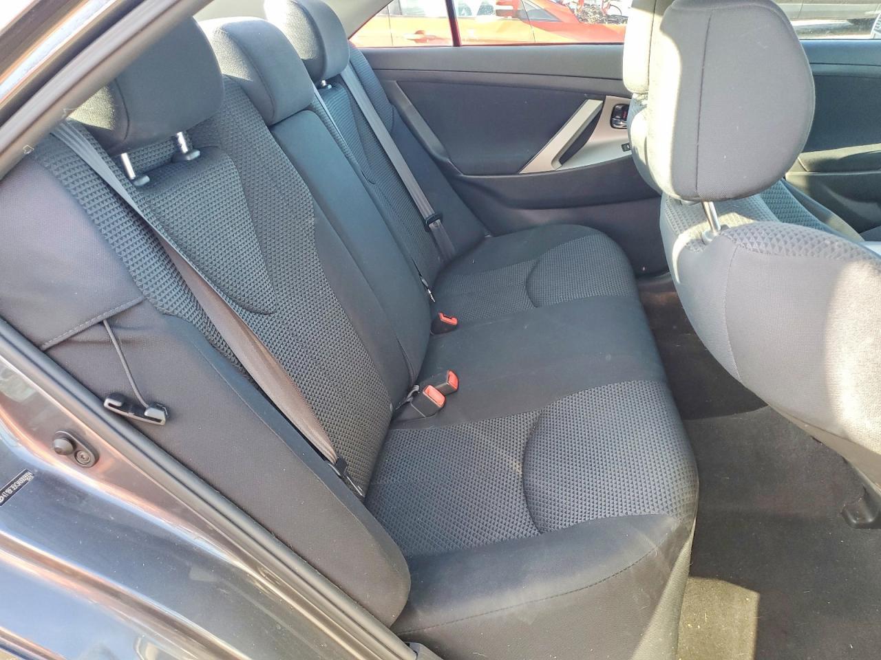 2010 TOYOTA CAMRY