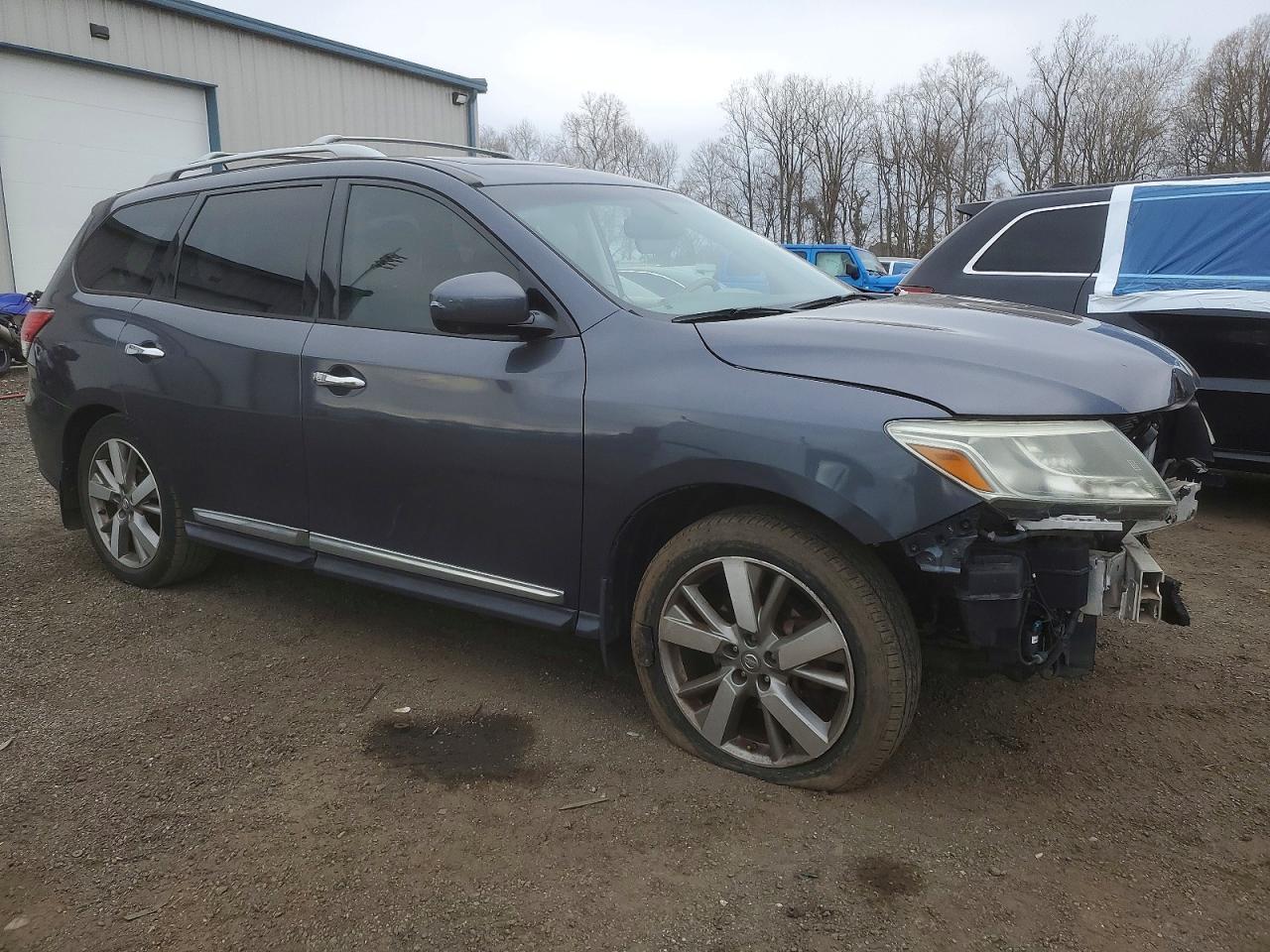 2014 NISSAN PATHFINDER