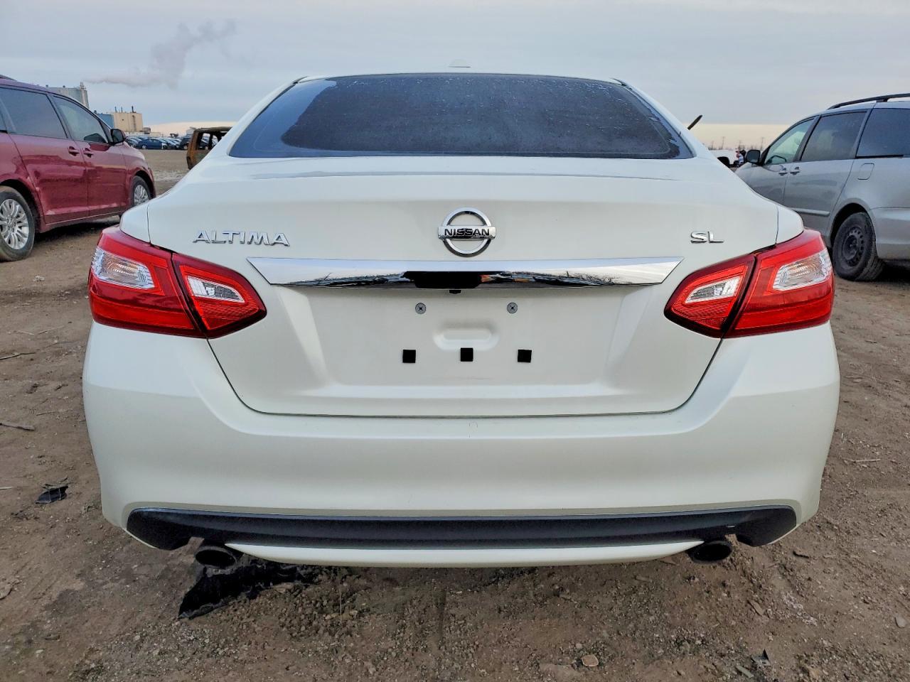 2016 NISSAN ALTIMA