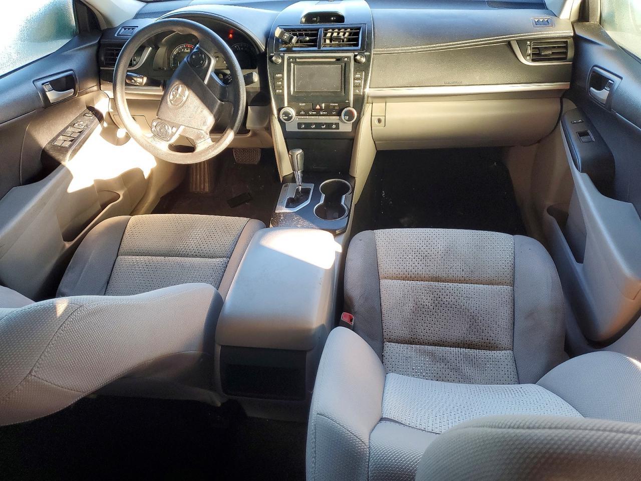 2014 TOYOTA CAMRY