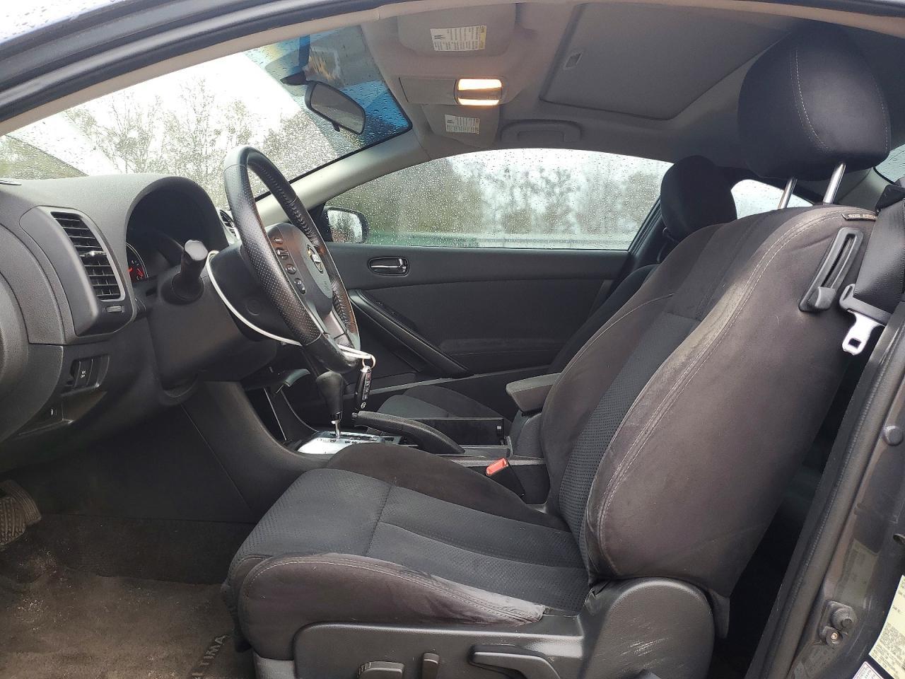 2010 NISSAN ALTIMA