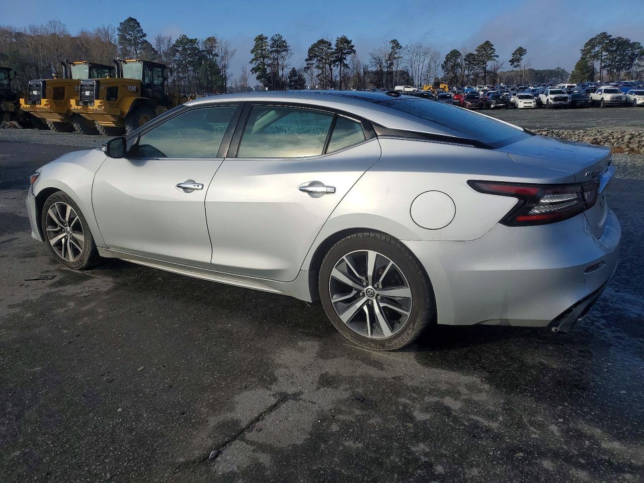 2019 NISSAN Maxima