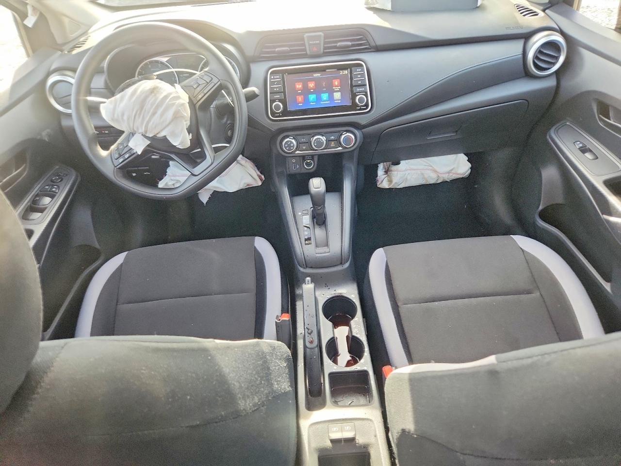2025 NISSAN VERSA