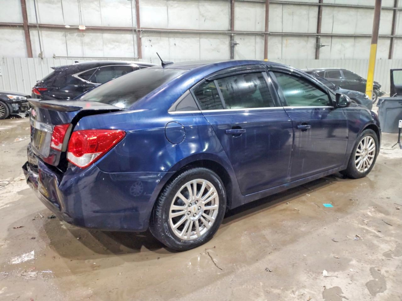 2011 CHEVROLET CRUZE