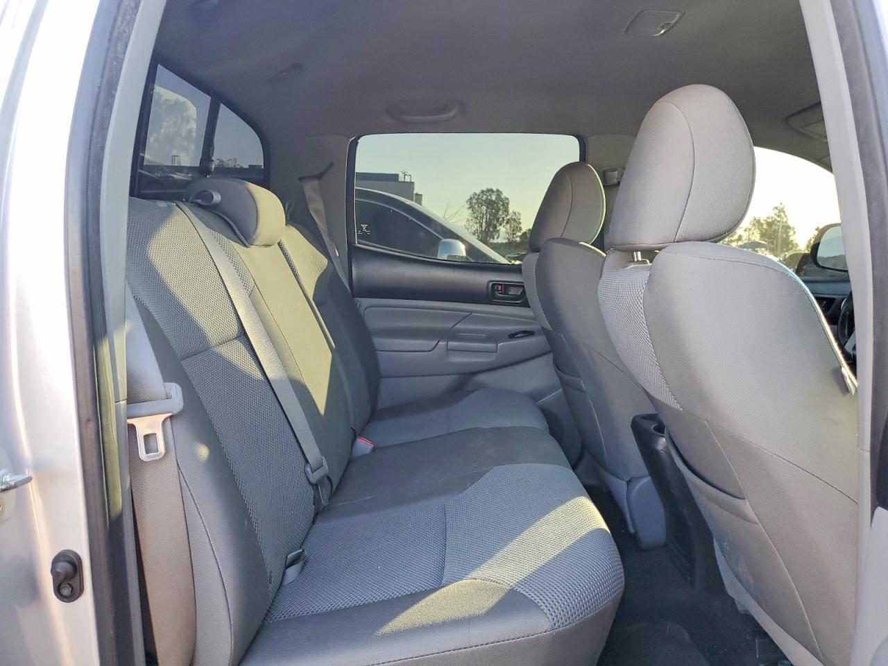 2012 TOYOTA TACOMA