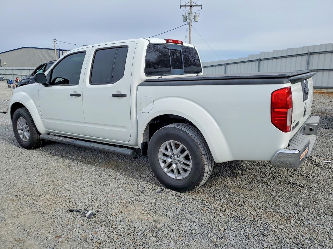 2016 NISSAN Frontier