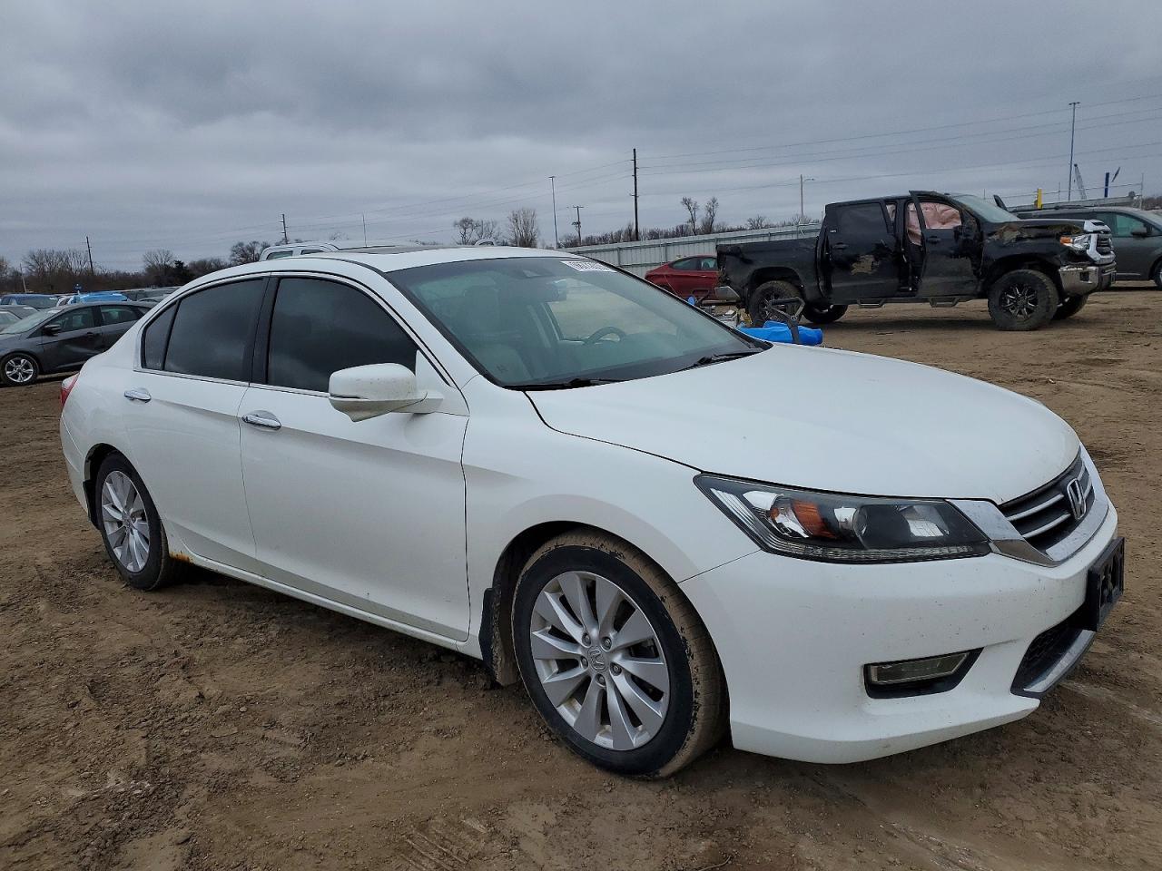 2013 HONDA ACCORD