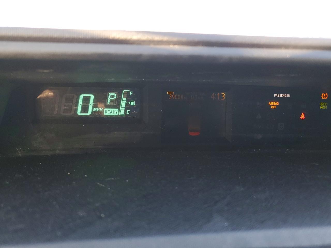 2013 TOYOTA Prius c