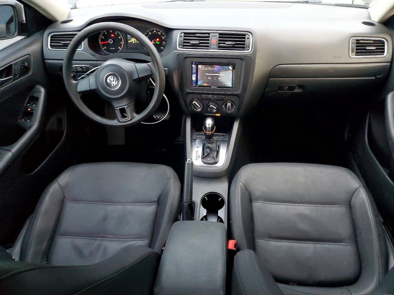 2012 VOLKSWAGEN JETTA