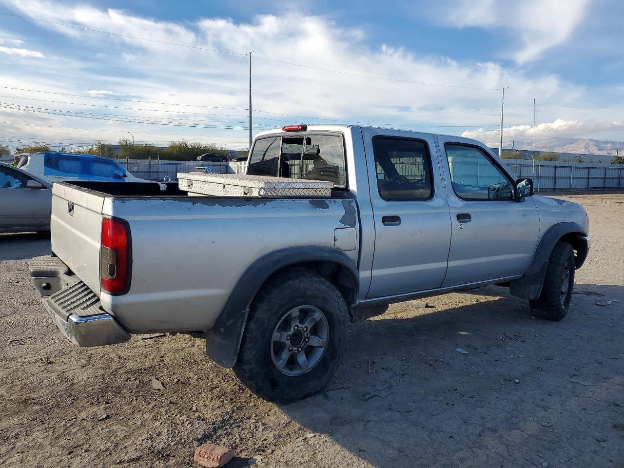 2000 NISSAN Frontier