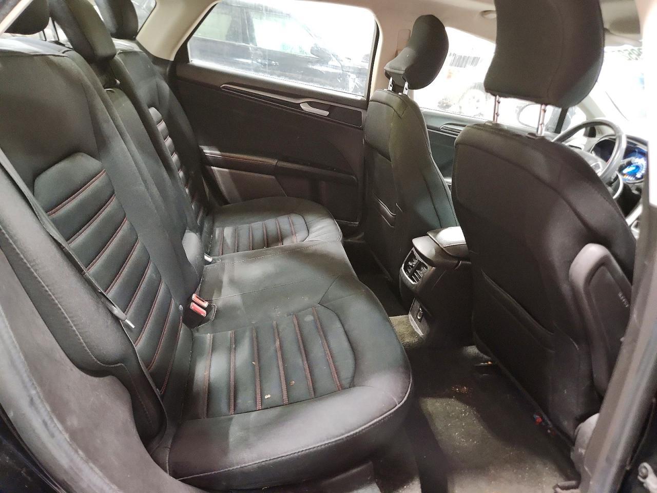 2016 FORD FUSION