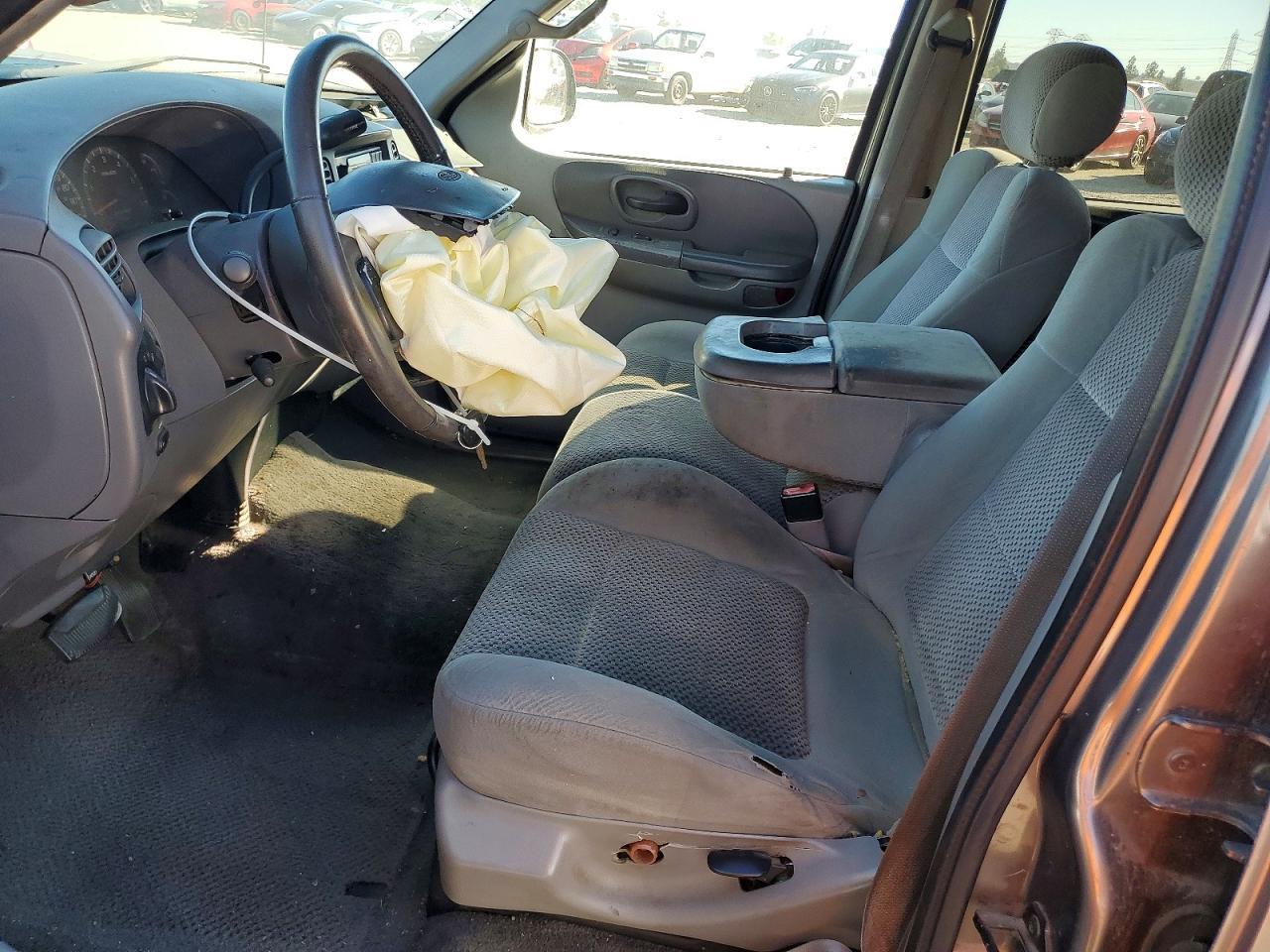 2002 FORD F-150 Lightning