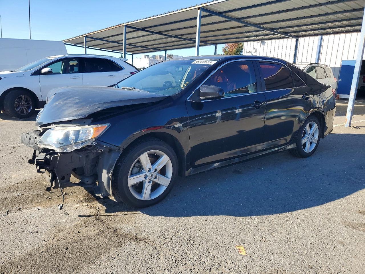 2013 TOYOTA CAMRY