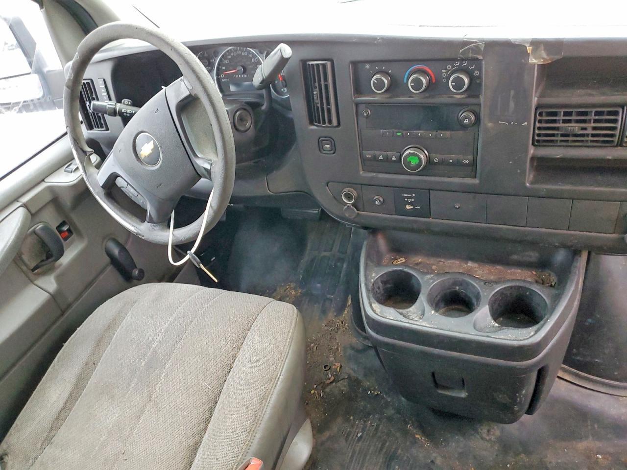 2013 CHEVROLET EXPRESS 2500