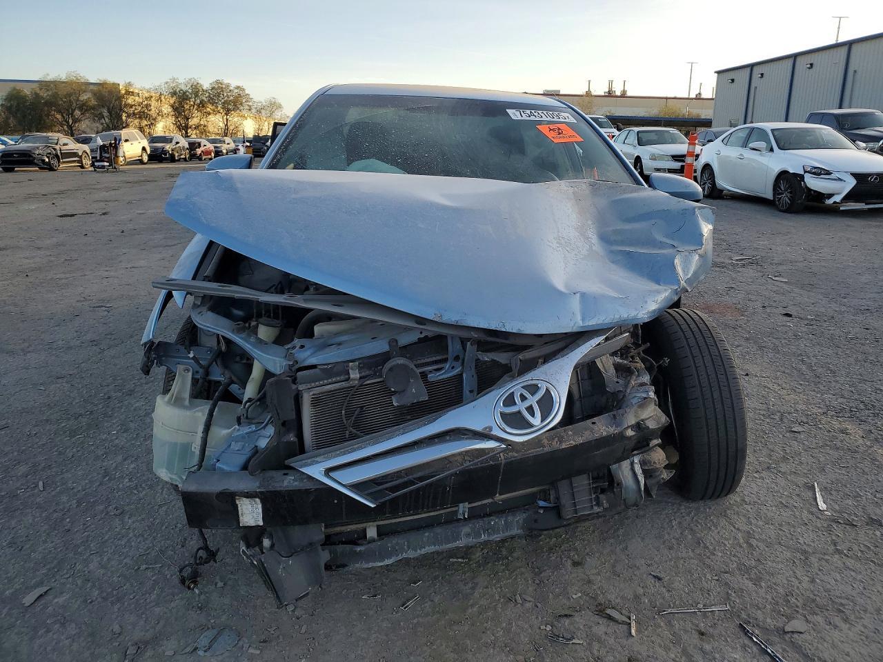 2012 TOYOTA CAMRY