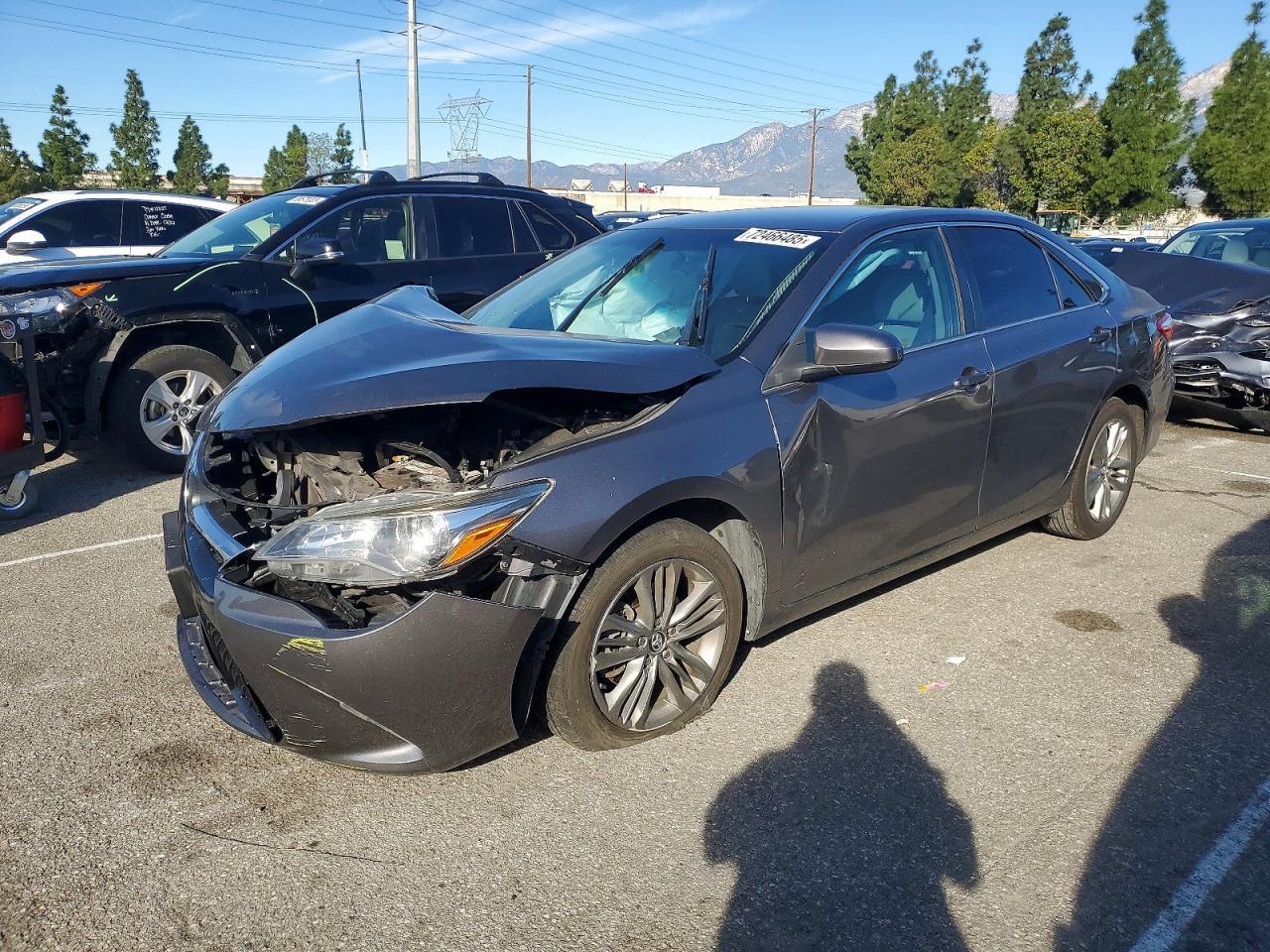 2016 TOYOTA CAMRY