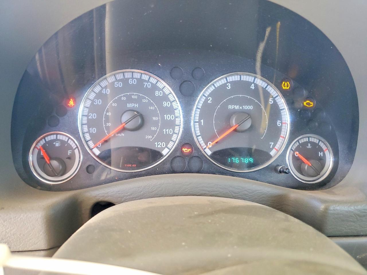 2005 JEEP Liberty