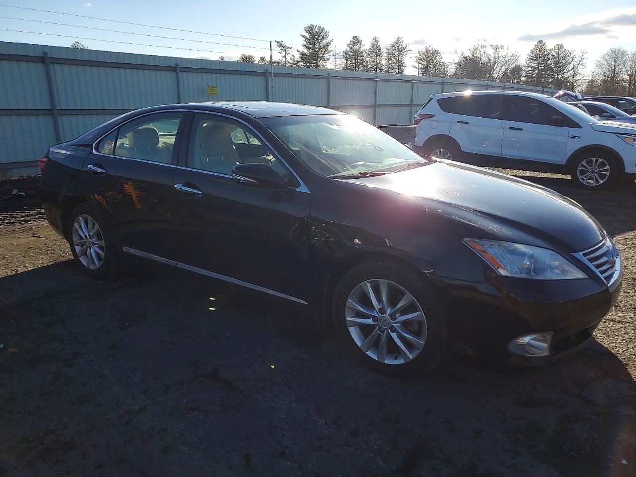 2011 LEXUS ES 350