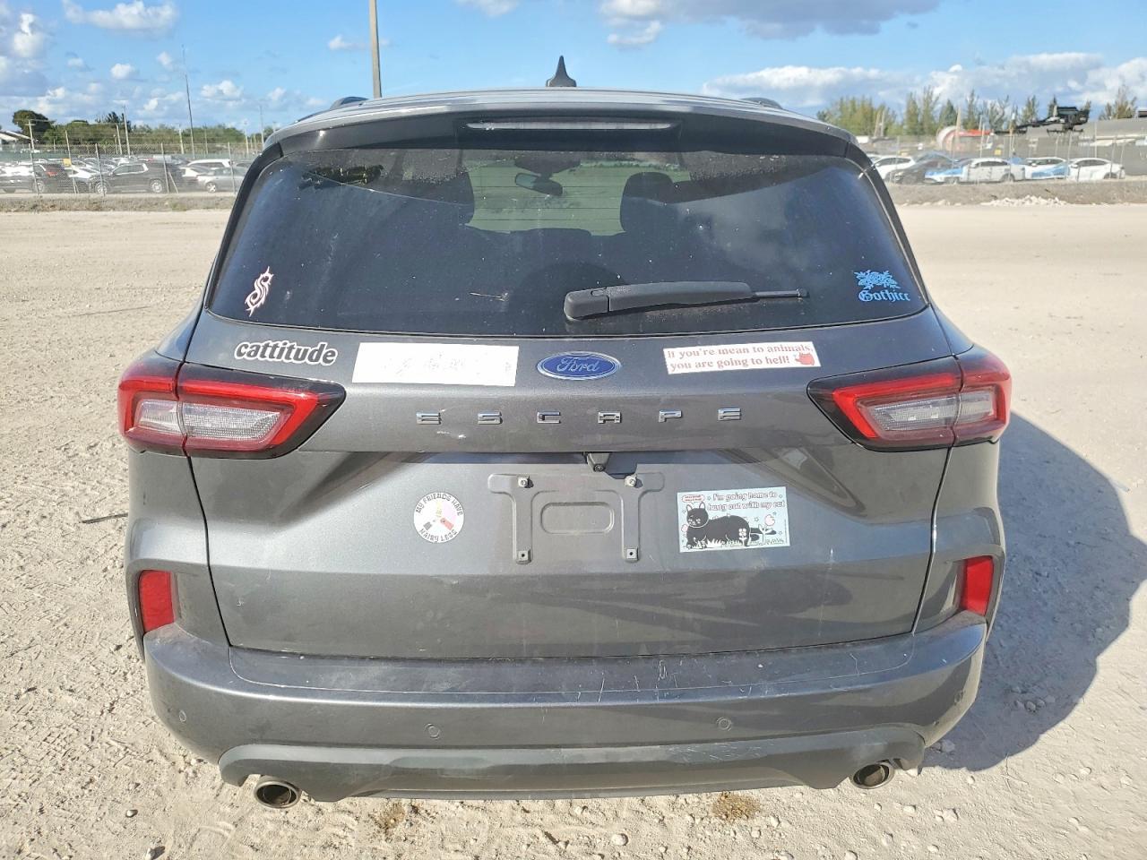 2023 FORD ESCAPE