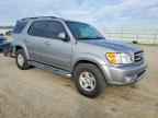 2004 TOYOTA Sequoia