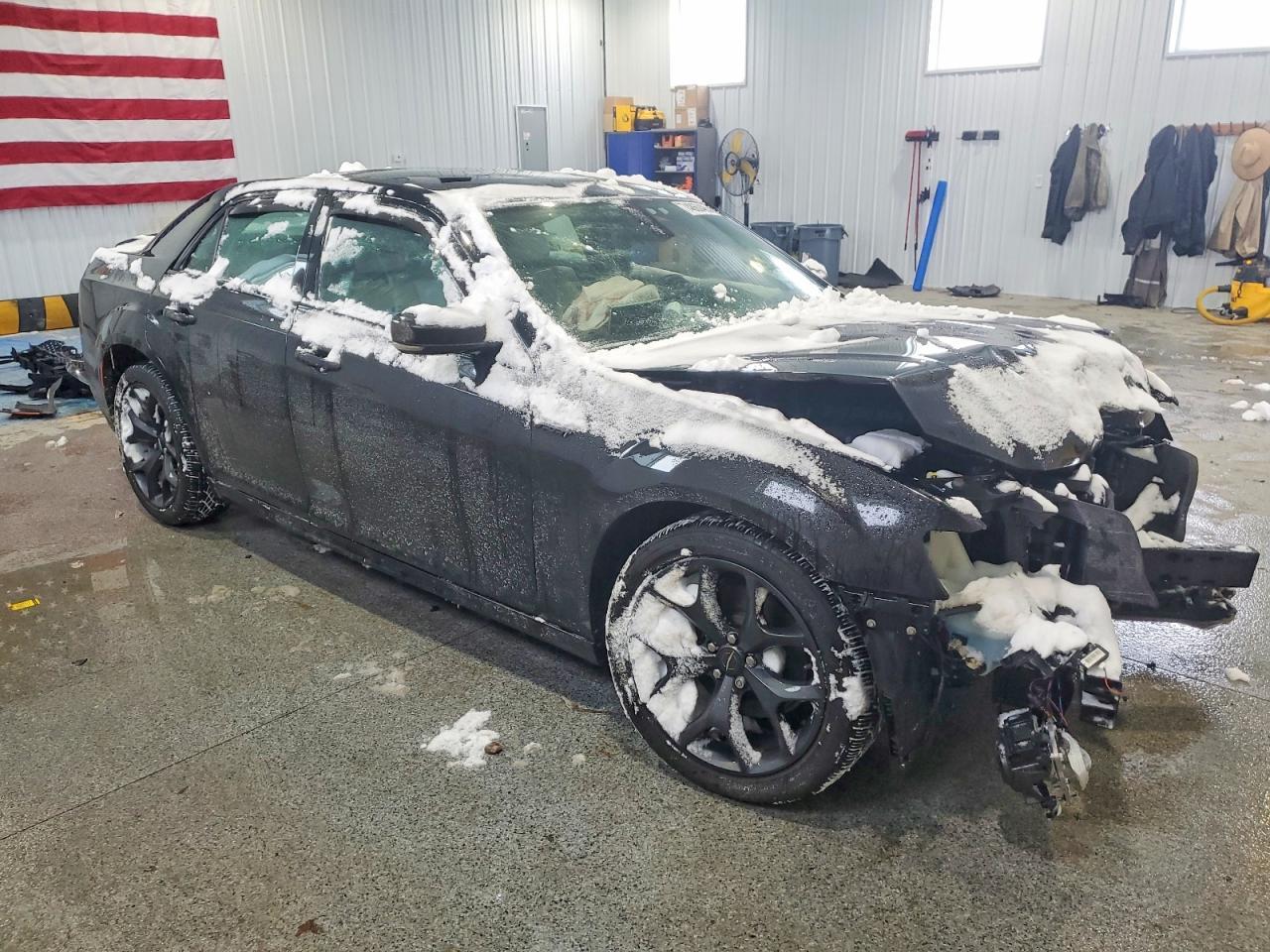 2021 CHRYSLER 300