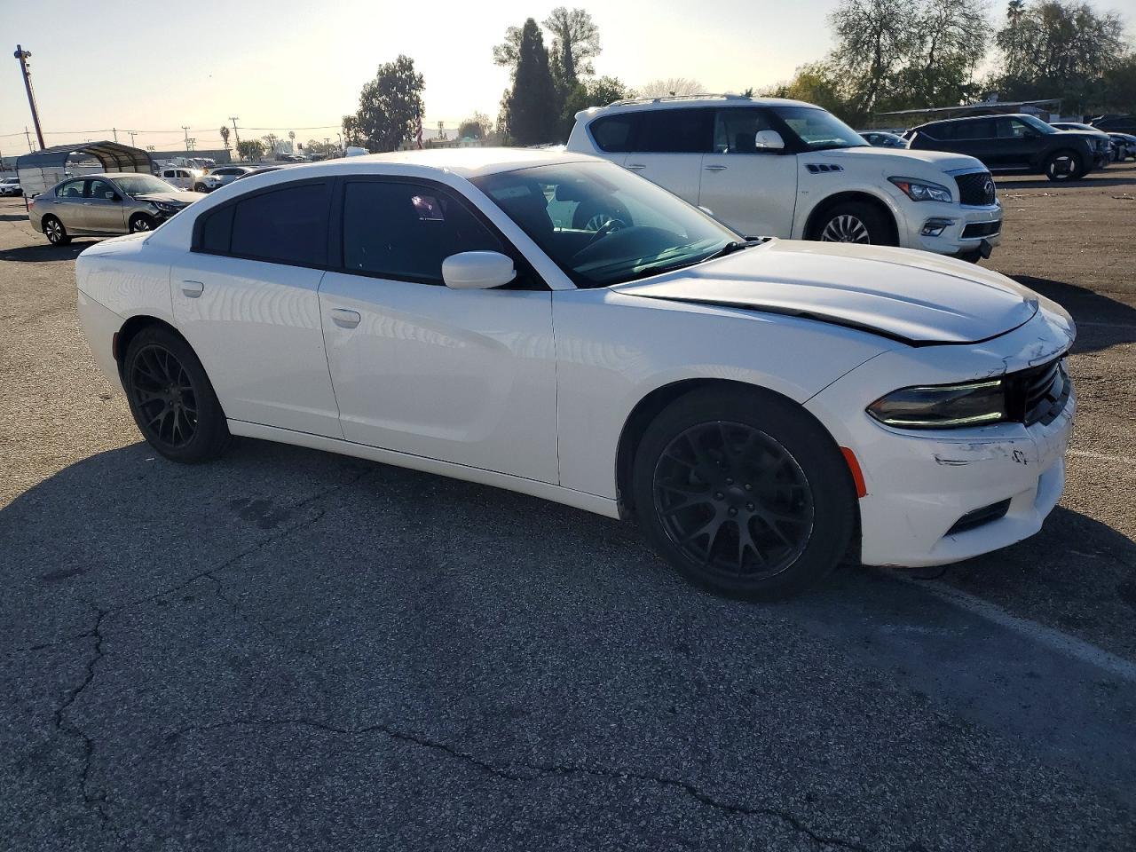 2016 DODGE CHARGER