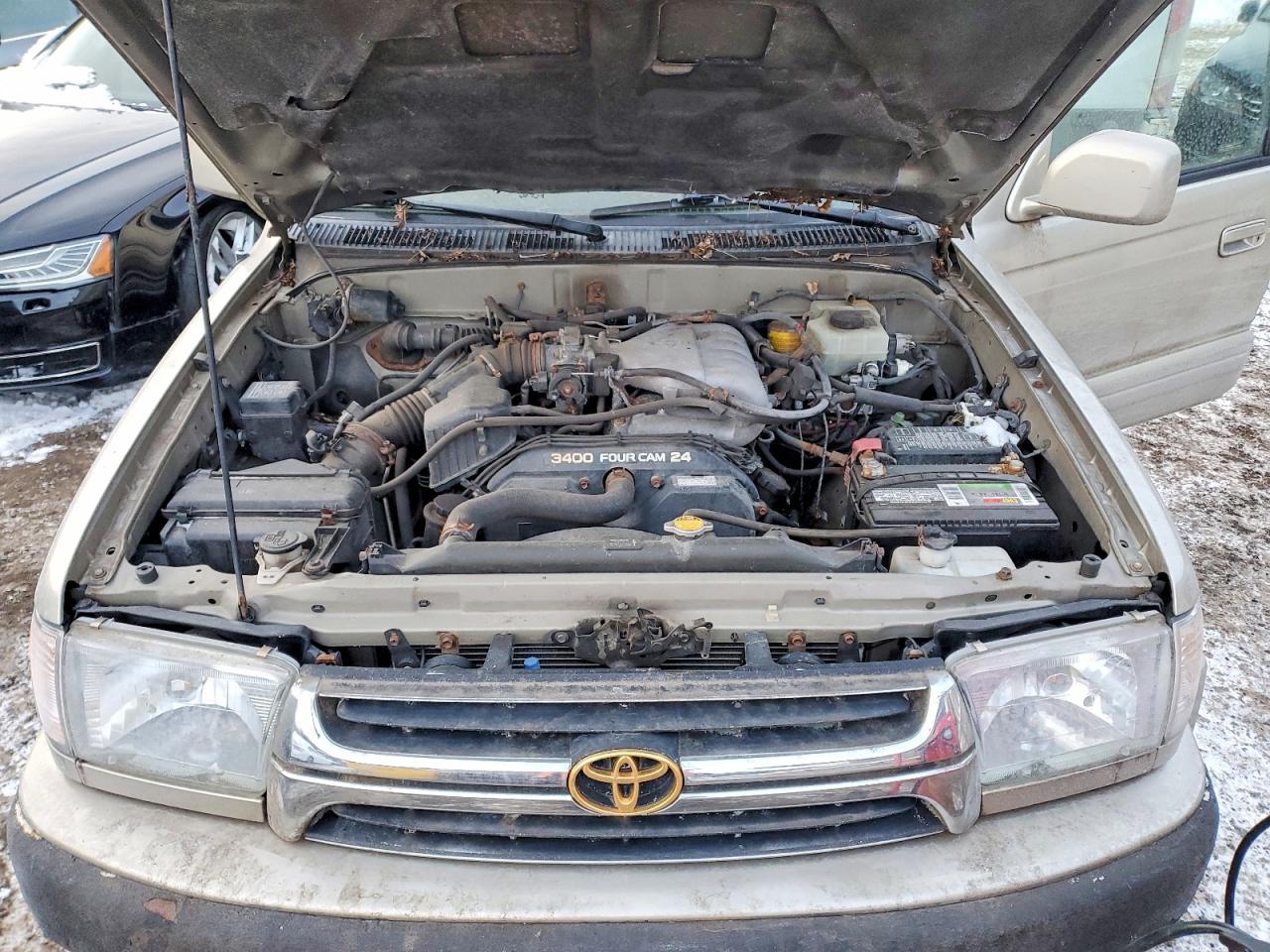 2002 TOYOTA 4Runner