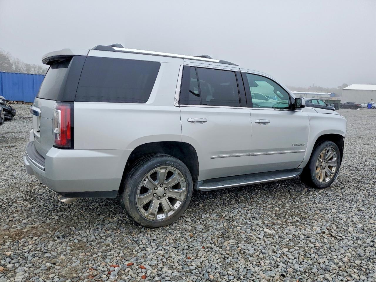 2016 GMC Yukon