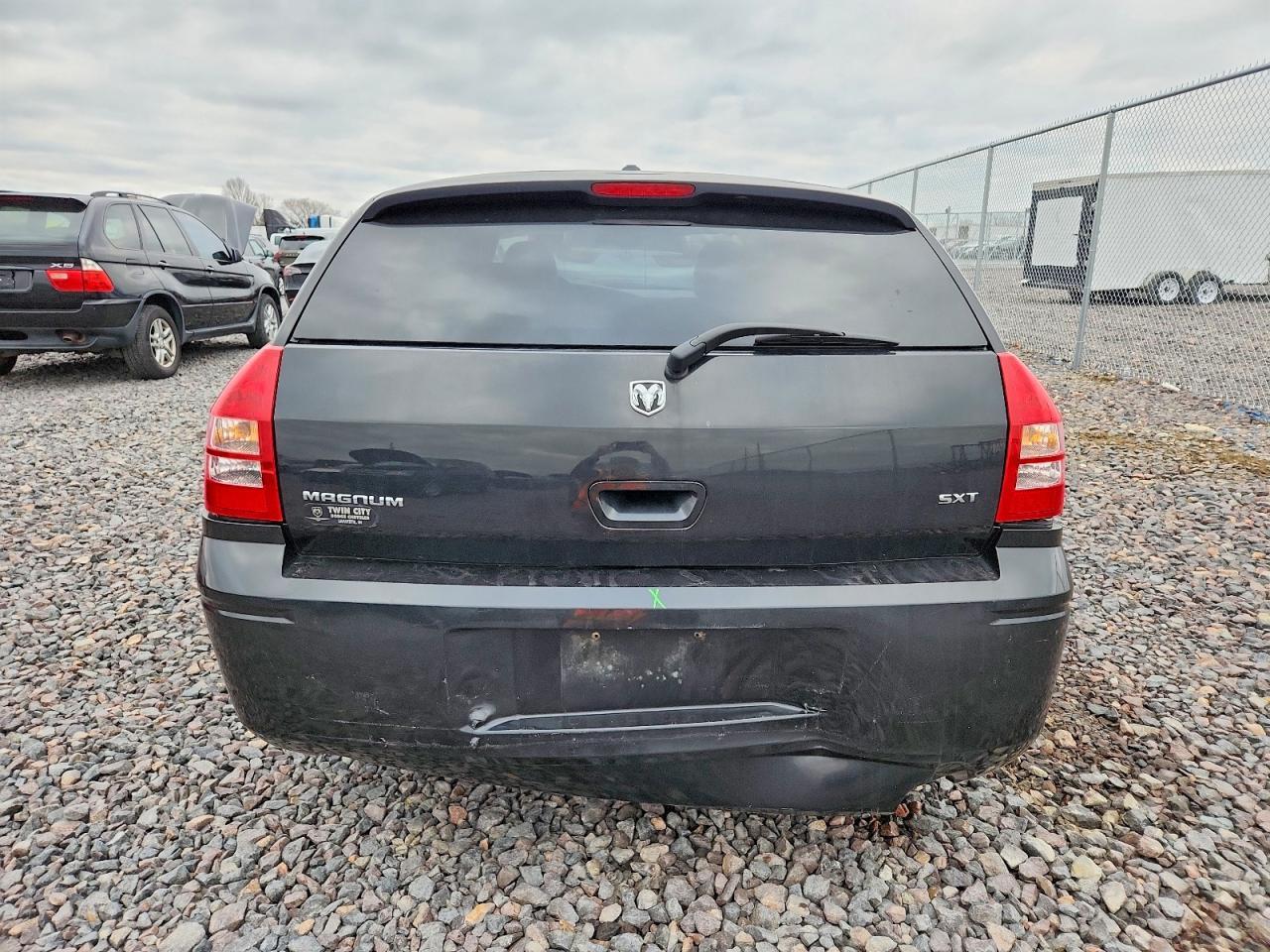 2006 DODGE MAGNUM
